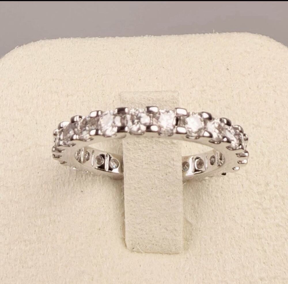 Genuine Moissanite Ring 1 CTTW Size 6.25 GRA Certified S925